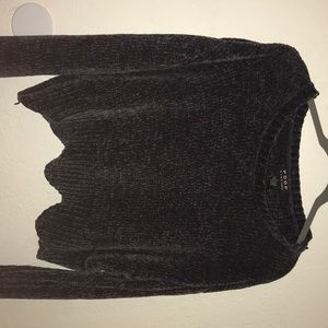 Black cropped sweater